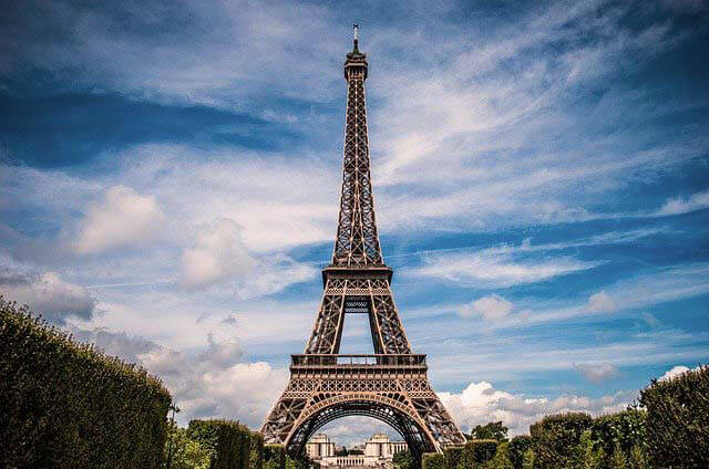 Best Places to Visit Near Paris Popular Tourist Destination
